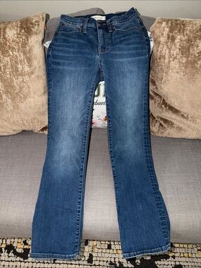 Madewell Bootcut Jeans in Medium Blue Wash